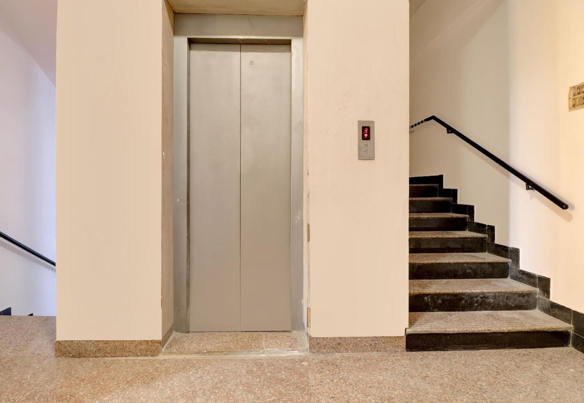 העיר בנגלור Hotel O Home Exotic Stay Bsk Rd Stage מראה חיצוני תמונה